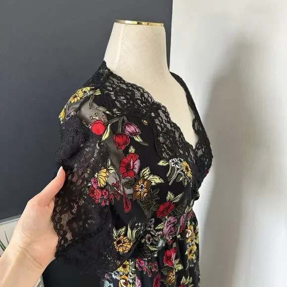 Alice Olivia Adele Full Wrap Floral Lace Midi Dress - Picture 7 of 16